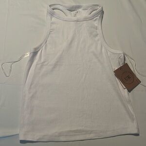 White tank